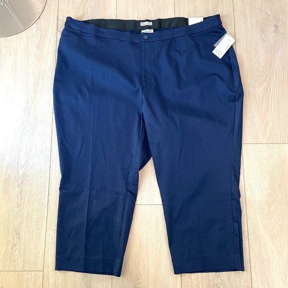 Catherines Pants - NEW $59 Catherines Womens Plus 30W Universal Capri Navy Pants